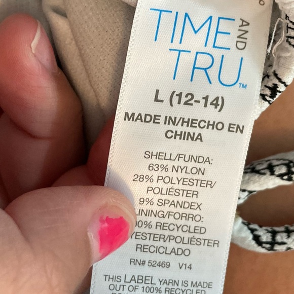 Time and Tru Black and White One Piece Swimsuit with Plunging Neckline size L - Picture 2 of 8